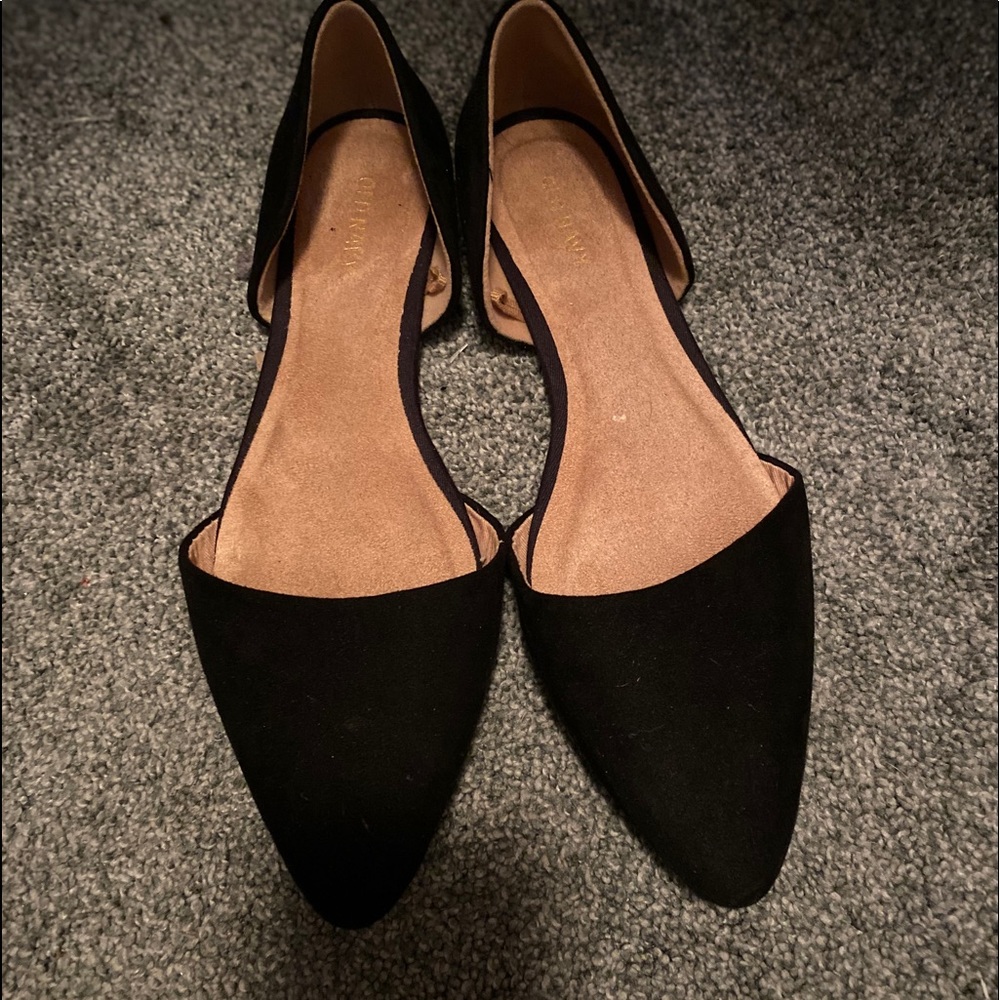 Old navy black flats